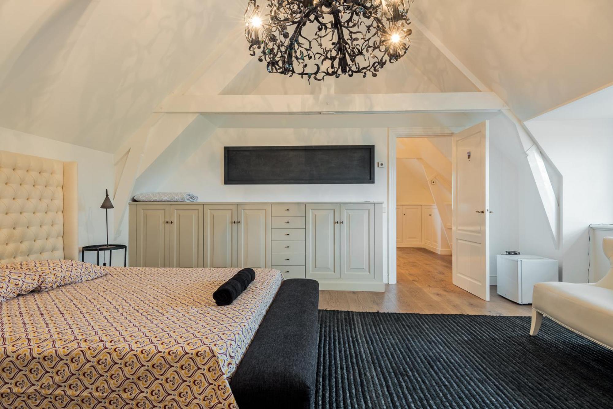 Amsterdam Mansion - Suite De Dam 오스찬 외부 사진